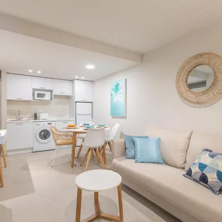 Exclusive Design Loft With Air-conditioning 7 Minutes From The